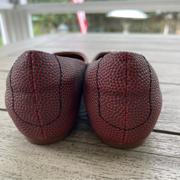 Charis Doxa Touchdown Football-Inspired Loafers Women's Flats Size 7 - Picture 4 of 8